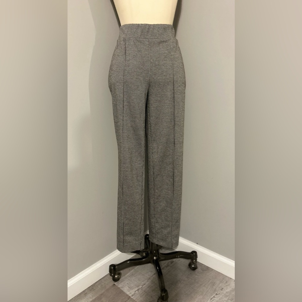 Croft & Barrow elastic mini houndstooth dress pants size S